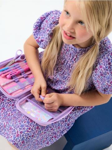 Пенал з приладдям - рожевий Пенал з приладдям - рожевий