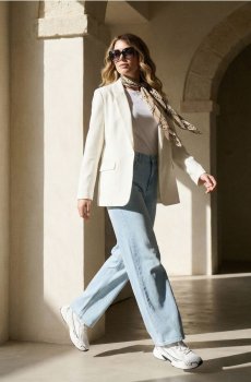 Жакет з кишенями з домішкою віскози та льону - білий