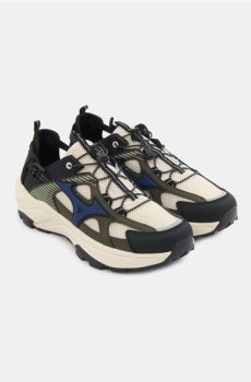 Спортивне взуття з декоративною підошвою - різнобарвний