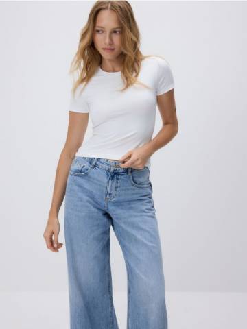 Reserved - Гладка футболка regular fit - білий - 543GA-00X Reserved - Гладка футболка regular fit - білий - 543GA-00X