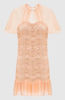 Бежевое платье с кружевом