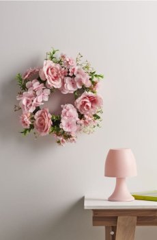 Весняний декоративний вінок - пастельний рожевий