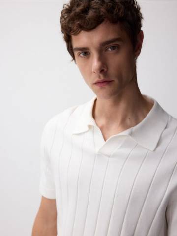 Reserved - Бавовняний джемпер поло - кремовий - 3949C-01X