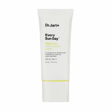Мягкое солнцезащитное средство для лица Dr. Jart+ Every Sun Day Mild Sun SPF 43 PA+++ для чувствительной кожи, 30 мл Мягкое солнцезащитное средство для лица Dr. Jart+ Every Sun Day Mild Sun SPF 43 PA+++ для чувствительной кожи, 30 мл