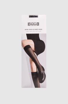 Черные гольфы SATIN TOUCH 20 den