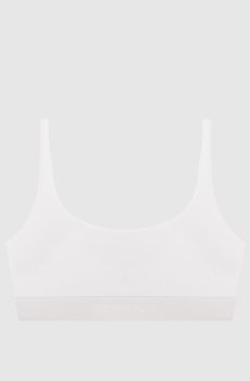 Белый топ с логотипом узором