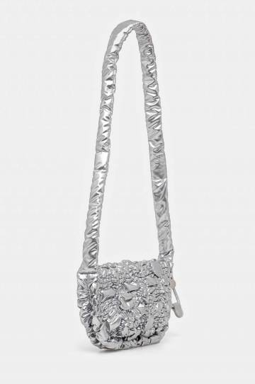 Сумочка Desigual FLOSSY EIBAR MINI цвет серебрянный 24WAXA17 Сумочка Desigual FLOSSY EIBAR MINI цвет серебрянный 24WAXA17
