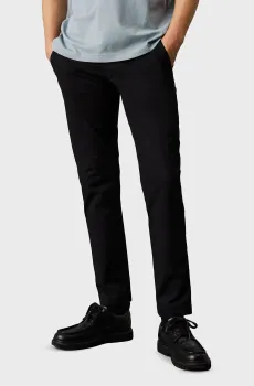 Мужские черные чиносы TAPERED CHINO Черный 29-32 Calvin Klein Jeans J30J326847