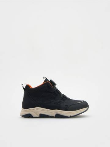 Reserved - MEN`S TREKKING SHOES - чорний - 994DO-99X Reserved - MEN`S TREKKING SHOES - чорний - 994DO-99X