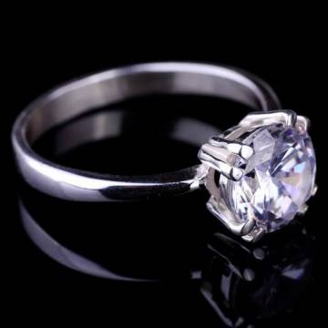 Серебряное кольцо с фианитом 11707 Серебряное кольцо с фианитом 11707