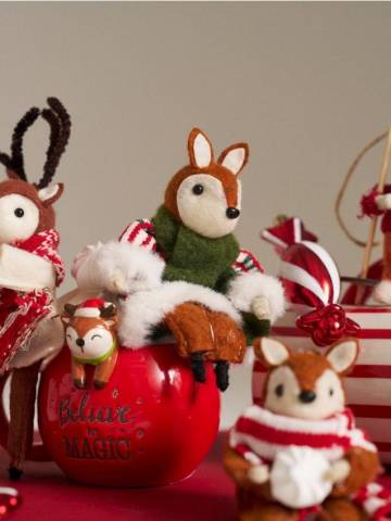 Різдвяна прикраса - червоний