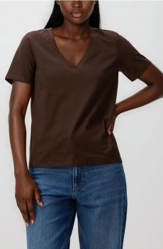 Reserved - Футболка regular з V-подібним вирізом - темно коричневий - 399FS-89X