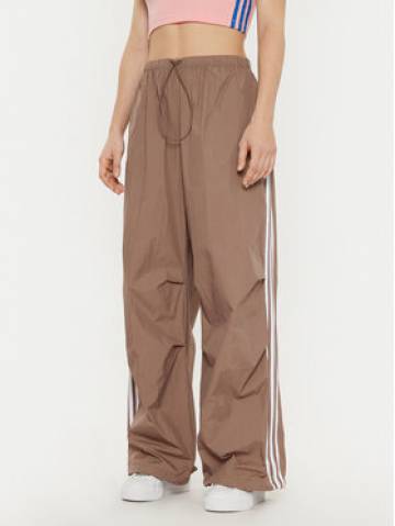 adidas Спортивні штани 3-Stripes JD3126 Бежевий Loose Fit adidas Спортивні штани 3-Stripes JD3126 Бежевий Loose Fit