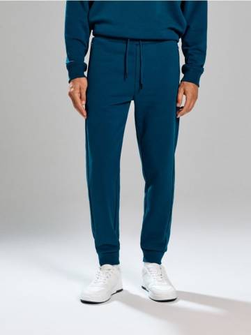 Штани regular fit - синьо-зелений Штани regular fit - синьо-зелений
