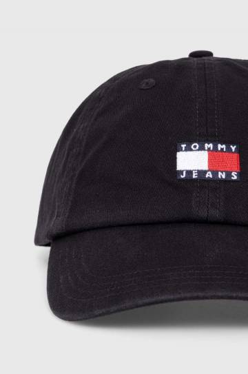 Хлопковая кепка Tommy Jeans цвет чёрный с аппликацией Хлопковая кепка Tommy Jeans цвет чёрный с аппликацией