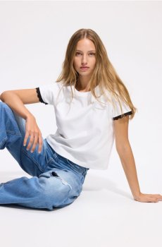 Reserved - Футболка з декоративним мереживом - кремовий - 028KF-01X