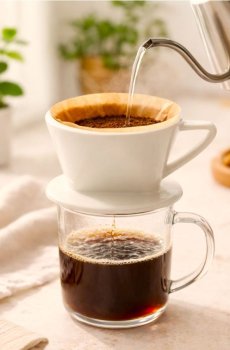 Керамічний дрипер для заварювання кави - білий