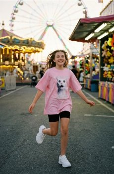 Бавовняна футболка з малюнком кота - рожевий