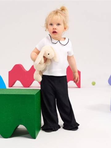 Трикотажний комплект - кремовий