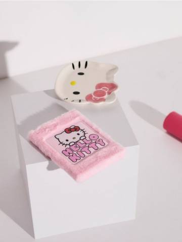 Записник з пухнастою обкладинкою Hello Kitty - рожевий Записник з пухнастою обкладинкою Hello Kitty - рожевий