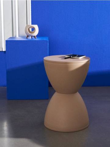 Стіл - бежевий