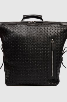 Черный кожаный рюкзак с логотипом