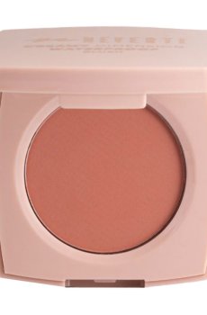 Водостойкие компактные румяна для лица Neverti Creamy Dimension Waterproof Blush Mrs Right NP203, 003 Peachy Pit, 6 г