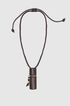 Коричневый кожаный футляр для помады на шнурке