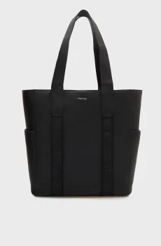 Женская черная сумка STRAP TOTE Черный ONESIZE Calvin Klein LV04F3289G