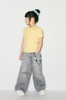 Reserved - Super wide leg джинси з ланцюжком - світло-сірий - 319HN-09J