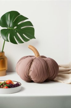 Стояча прикраса у формі гарбуза - коричневий