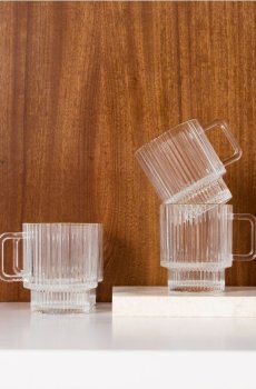 Набір скляних кухлів із рифленою текстурою та позолоченим краєм 4 pack - clear