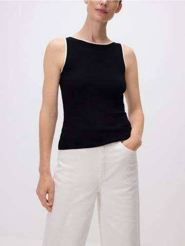 Reserved - Топ з віскози - чорний - YT305-99X