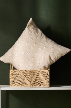 Наволочка з квітковим візерунком - білий