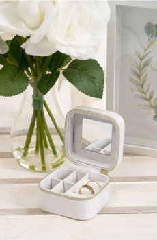 Шкатулка з відділеннями та дзеркалом із замком - білий