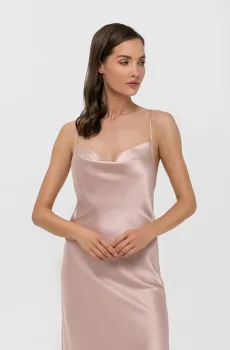 Женская пудровая шелковая ночная рубашка Розовый 36 MARC&ANDRE S25-00SS203-L