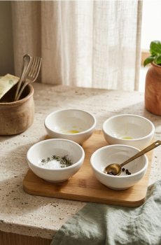 Піднос для сервірування з чотирма мисочками - бежевий