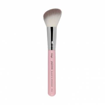 Кисть для румян и бронзера KillyS PasteLOVE Green Tea Blush & Bronzer Brush (500040) Кисть для румян и бронзера KillyS PasteLOVE Green Tea Blush & Bronzer Brush (500040)