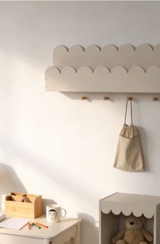 Настінна полиця з хвилястим краєм - нюдовий