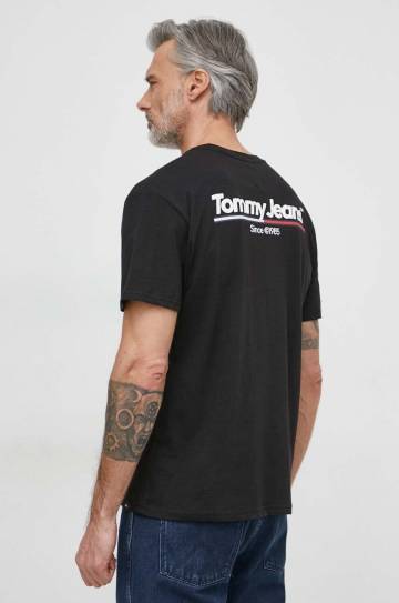 Хлопковая футболка Tommy Jeans мужской цвет чёрный с принтом Хлопковая футболка Tommy Jeans мужской цвет чёрный с принтом