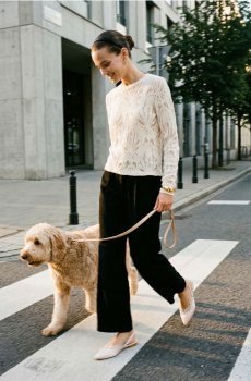 Aжурна блузка з довгим рукавом - кремовий