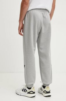 Спортивные штаны adidas ZNE