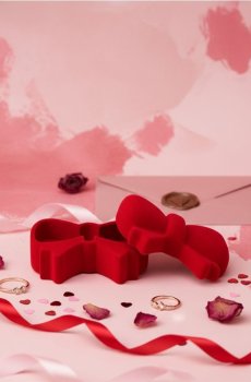 Валентинкова коробка для зберігання з кришкою у формі банта - червоний