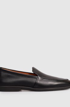 Черные кожаные лоферы с тиснением логотипа
