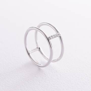 Серебряное кольцо с фианитами 901-01008 Серебряное кольцо с фианитами 901-01008