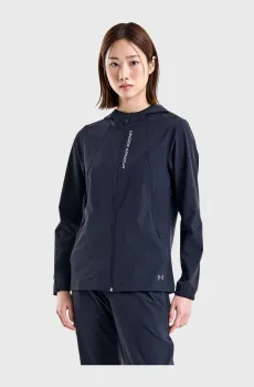 Женская черная ветровка UA OutRun the Storm Jkt Черный M Under Armour 1377043-002
