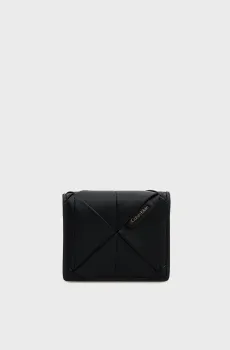 Женский черный кошелек WOVEN FLAP CARD Черный ONESIZE Calvin Klein LV04F1170G