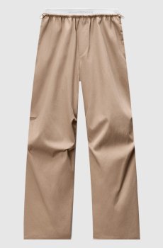 Бежевые брюки с логотипом