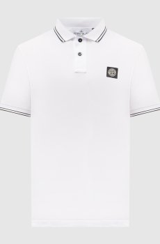 Белое поло с нашивкой логотипа