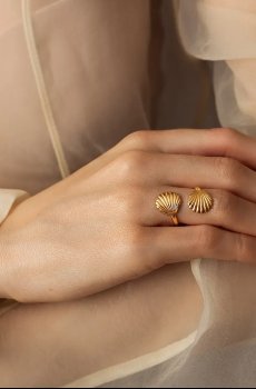Позолоченное кольцо Lilou Venus